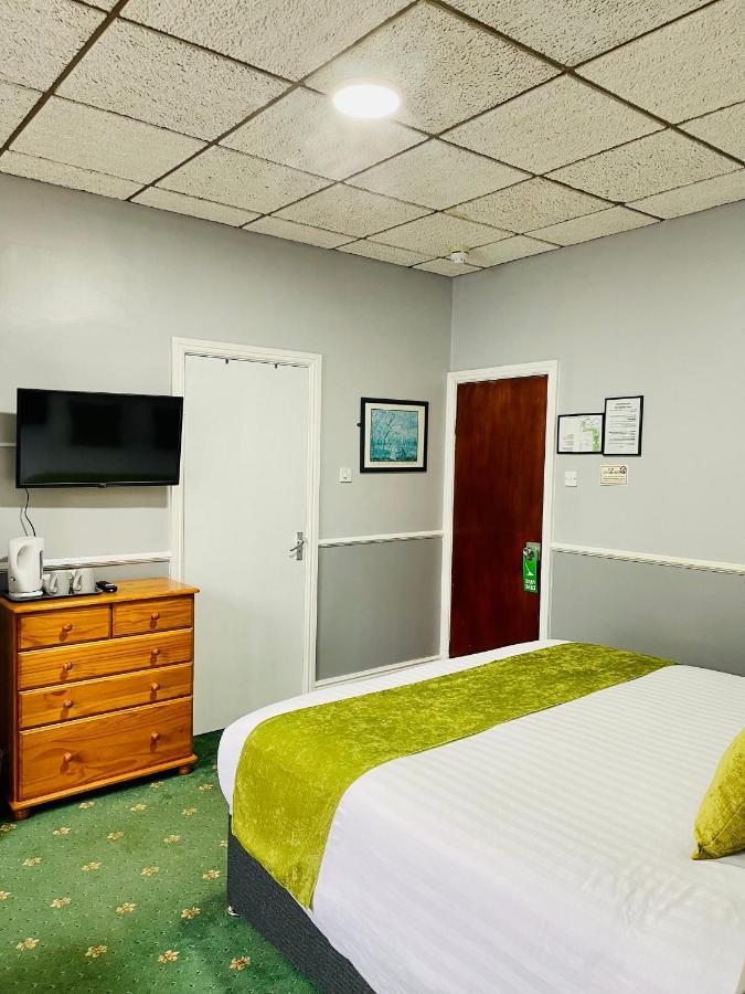 Palm Court B&B Ilfracombe Ngoại thất bức ảnh