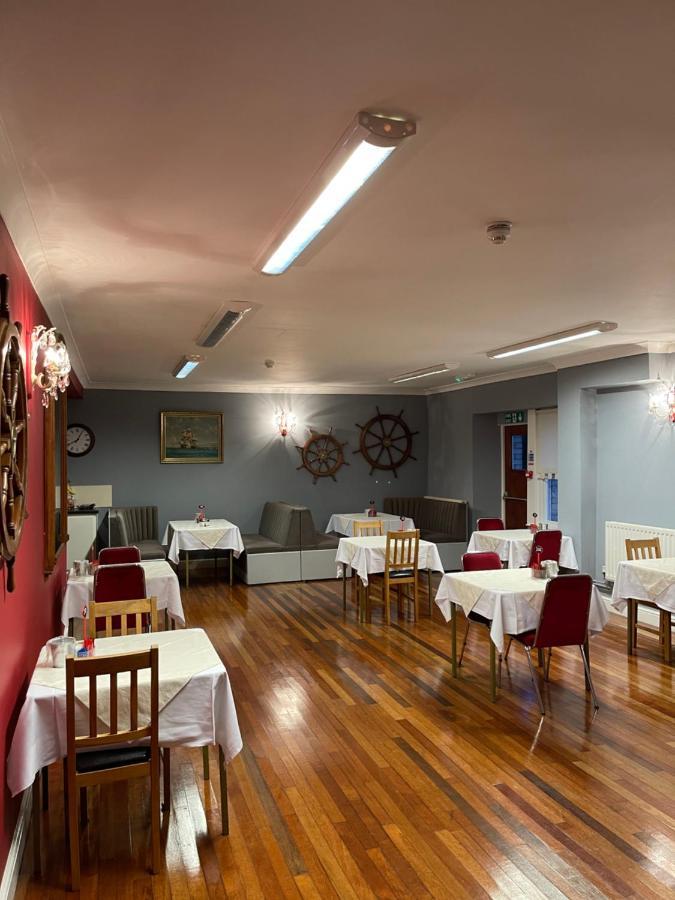 Palm Court B&B Ilfracombe Ngoại thất bức ảnh