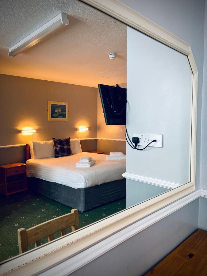 Palm Court B&B Ilfracombe Ngoại thất bức ảnh